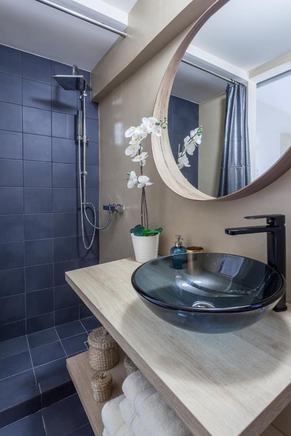 Apartamento A Gift In The Heart Of Monastiraki A Atenas Exterior foto
