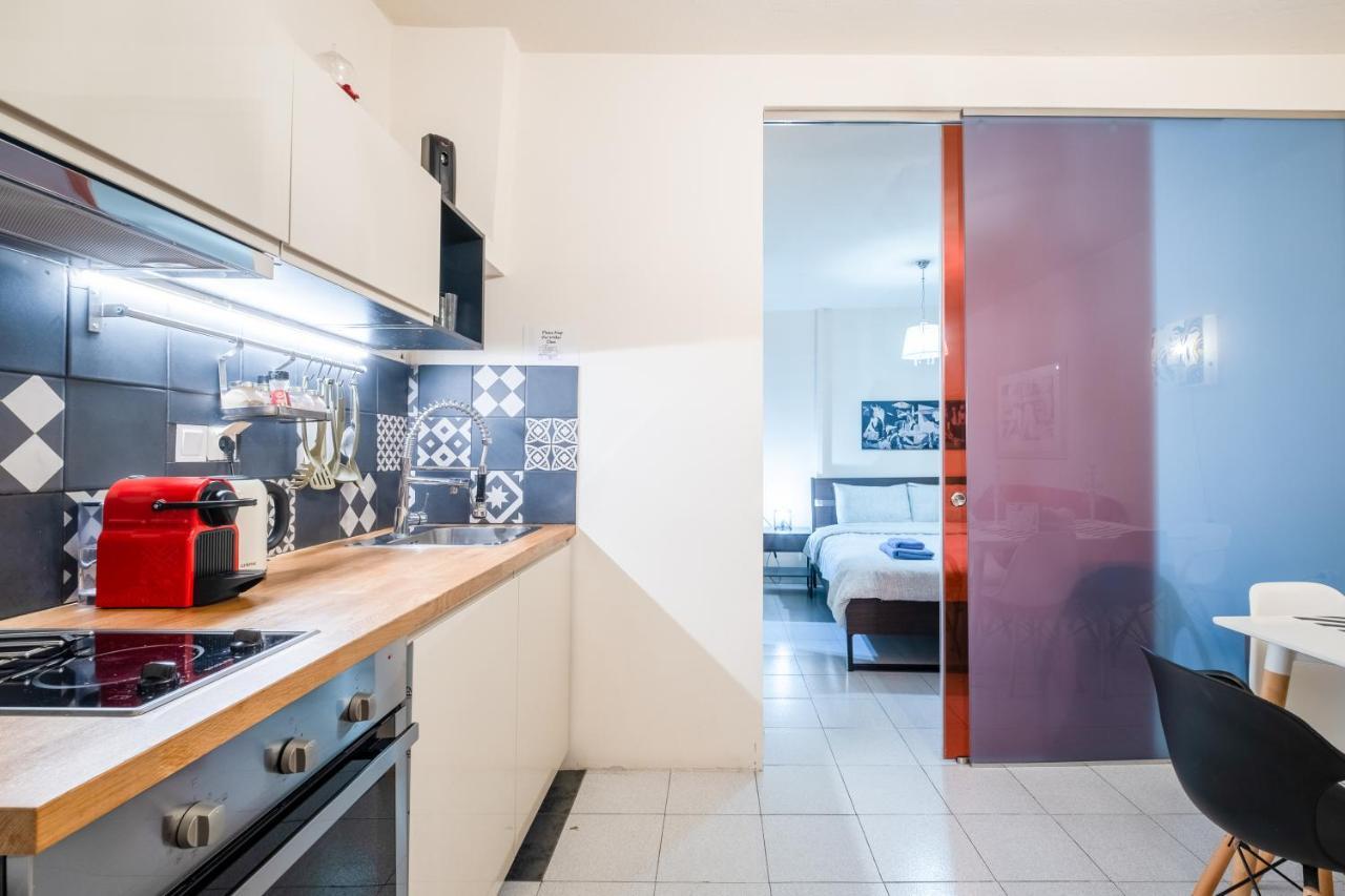 Apartamento A Gift In The Heart Of Monastiraki A Atenas Exterior foto