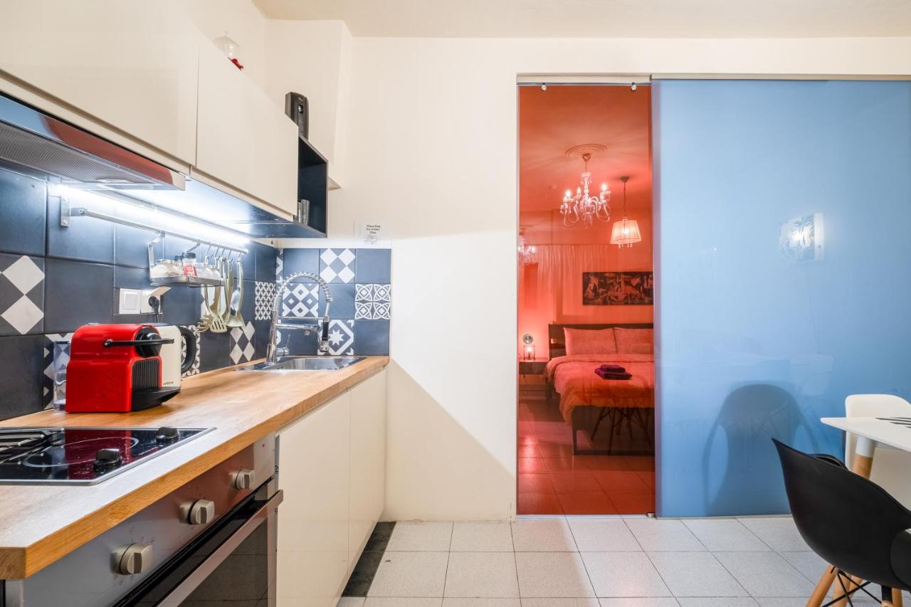 Apartamento A Gift In The Heart Of Monastiraki A Atenas Exterior foto