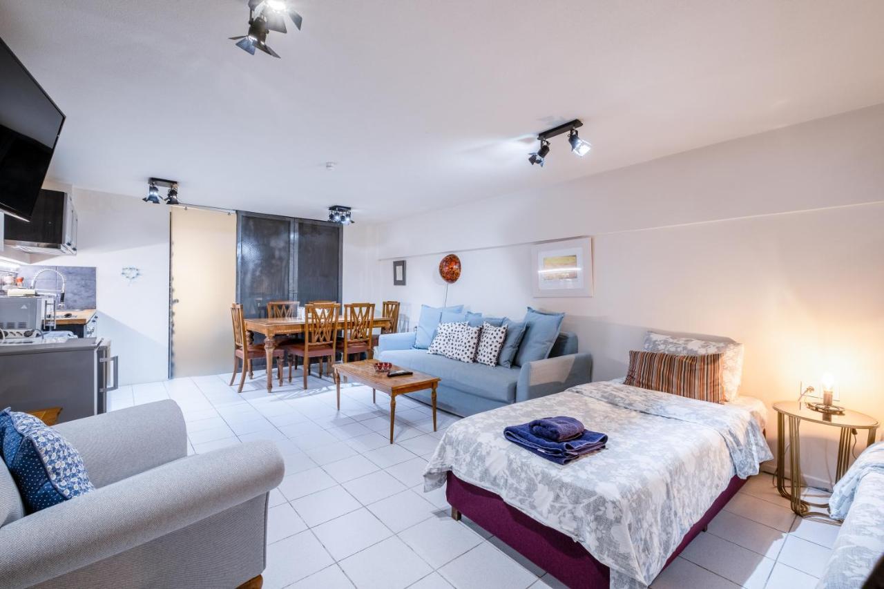 Apartamento A Gift In The Heart Of Monastiraki A Atenas Exterior foto