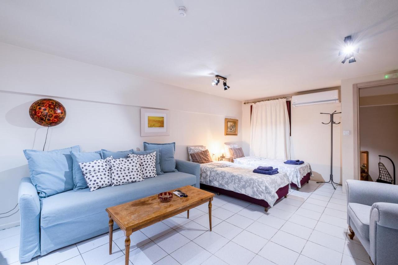 Apartamento A Gift In The Heart Of Monastiraki A Atenas Exterior foto